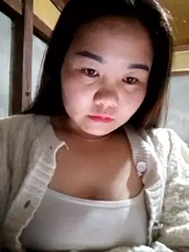 One-two22 online show from November 27, 2025, 10:12 pm