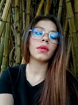 Renata Honey online show from November 29, 2025, 5:38 pm