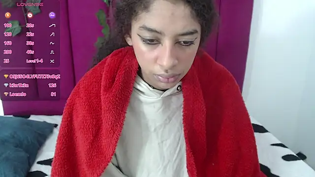 Tinyy Star online show from December 2, 2025, 4:18 am