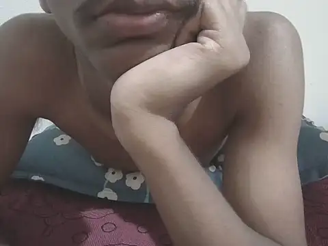 FreakyCharmXOXO online show from November 27, 2025, 12:40 pm