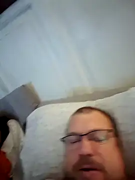 Snapshot of mr_girthyandsweetcheeks chatting on November 27, 2025, 6:59 am mr girthyandsweetcheeks online show from November 27, 2025, 6:59 am