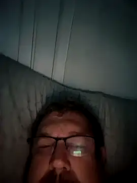 Snapshot of mr_girthyandsweetcheeks chatting on February 18, 2026, 6:31 am mr girthyandsweetcheeks online show from February 18, 2026, 6:31 am