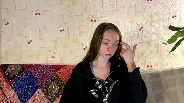 PaulaTisch online show from January 7, 2026, 3:25 pm