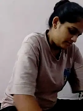 Hot hania online show from November 27, 2025, 4:36 am