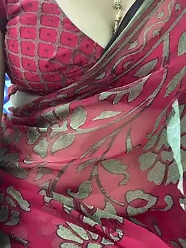 honeygirl6996 online show from July 27, 2026, 8:43 am