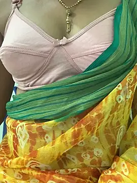 honeygirl6996 online show from July 28, 2026, 7:59 am