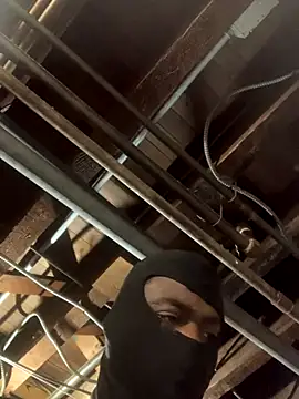 Snapshot of BlackWood777777 chatting on November 26, 2025, 8:48 am BlackWood777777 online show from November 26, 2025, 8:48 am