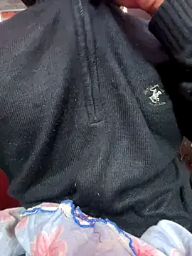 maskedman699 online show from November 30, 2025, 7:01 am