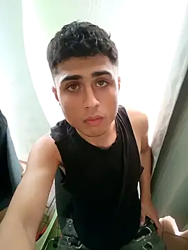 Cute eliot online show from November 22, 2025, 7:35 pm