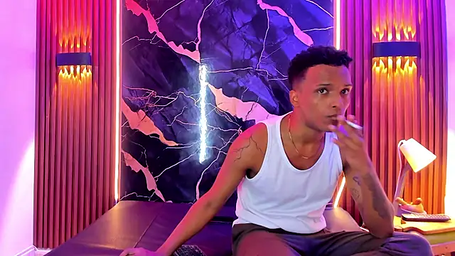 Black Guys Pervert  online show from November 28, 2025, 11:57 am