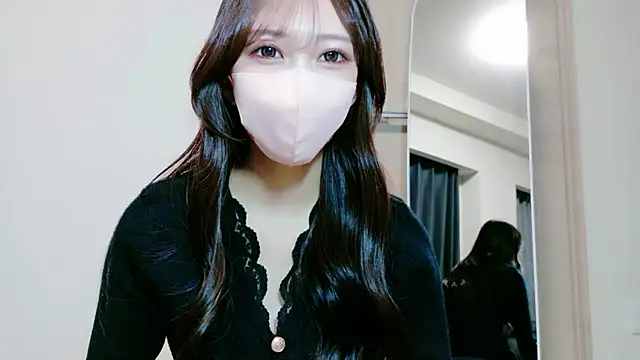 Snapshot of alicechan_v chatting on May 15, 2026, 11:17 am alicechan v online show from May 15, 2026, 11:17 am