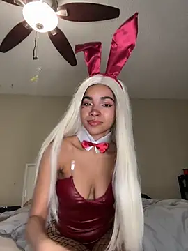 Kiki hammyy online show from April 5, 2026, 9:01 pm