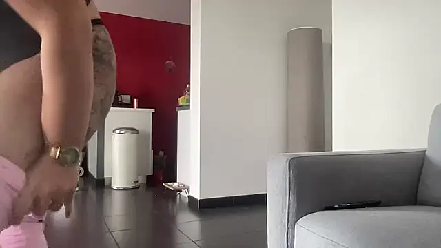 ELpatronn94 online show from April 17, 2026, 3:15 pm