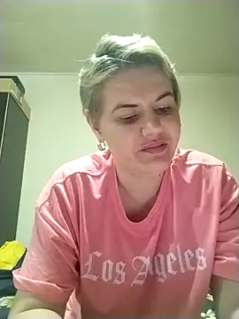 LushLoveee online show from March 5, 2026, 5:09 pm