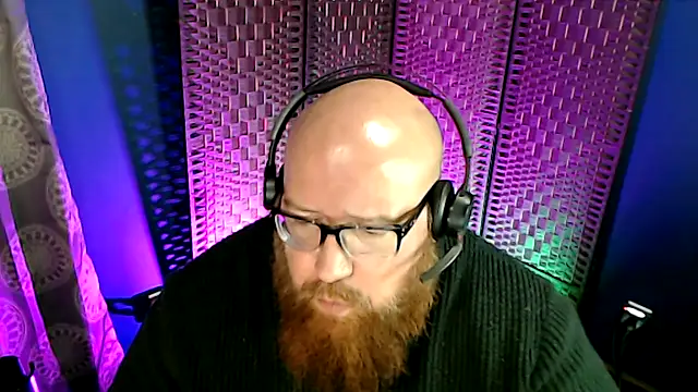 BigBearforCuddles online show from November 24, 2025, 10:42 pm