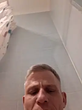 Streetworkout online show from March 1, 2026, 9:06 pm