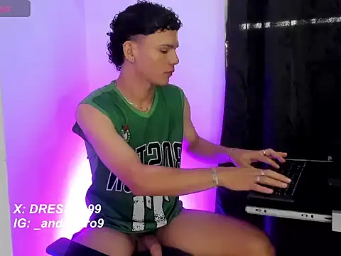 secret justin7 online show from November 30, 2025, 1:48 pm