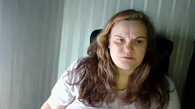 HarmonyKareraa online show from December 1, 2025, 8:47 pm