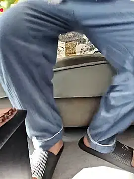 micai fengbei online show from December 14, 2025, 3:56 am