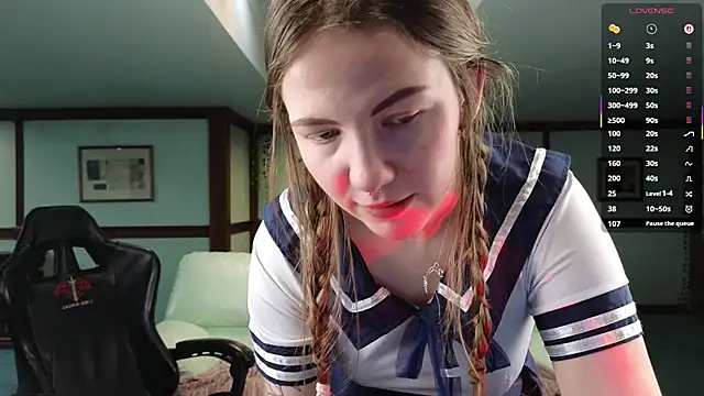 KiraRustle online show from February 3, 2026, 2:53 am