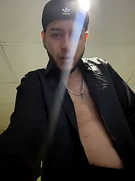 Snapshot of tratosucio chatting on December 2, 2025, 6:19 am tratosucio online show from December 2, 2025, 6:19 am