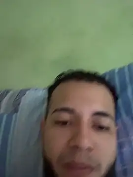 Snapshot of tratosucio chatting on March 18, 2026, 4:10 pm tratosucio online show from March 18, 2026, 4:10 pm