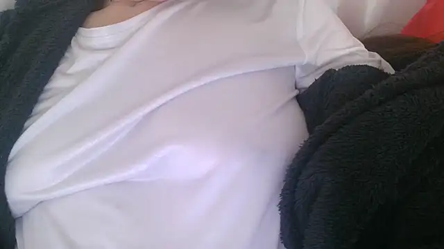 mery lou2025 online show from December 5, 2025, 8:49 pm