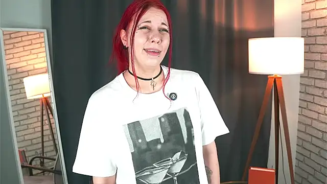 Snapshot of MintaTores chatting on November 26, 2025, 9:43 am MintaTores online show from November 26, 2025, 9:43 am