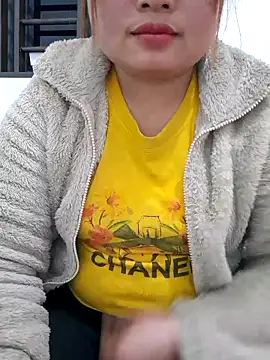 mai-mai-97 online show from February 4, 2026, 2:34 pm