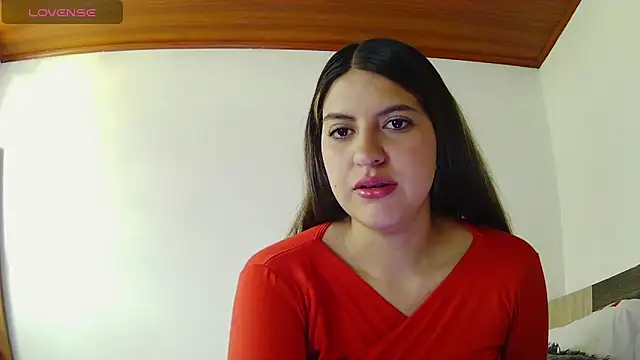 Snapshot of sophie_petit11 chatting on December 1, 2025, 2:00 pm sophie petit11 online show from December 1, 2025, 2:00 pm