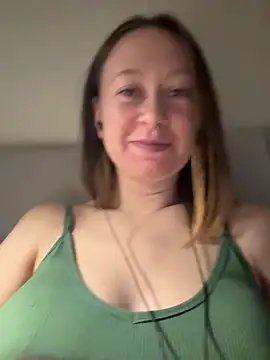 Snapshot of Brooke_lover chatting on February 13, 2026, 5:03 am Brooke lover online show from February 13, 2026, 5:03 am