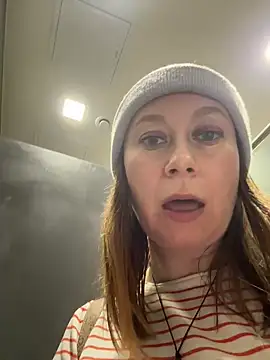 Snapshot of Brooke_lover chatting on April 30, 2026, 7:04 am Brooke lover online show from April 30, 2026, 7:04 am