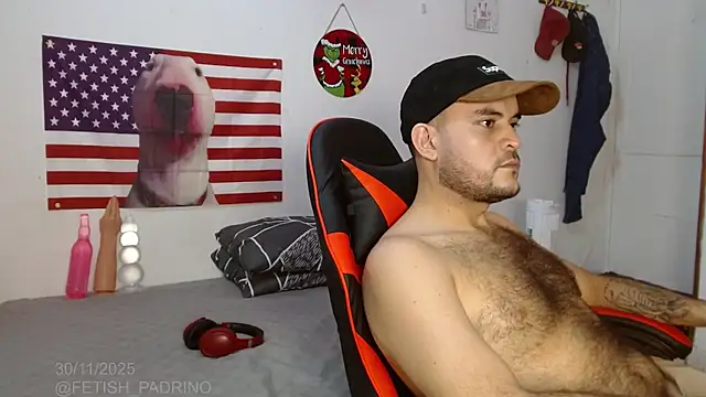 holegape online show from December 1, 2025, 4:06 am