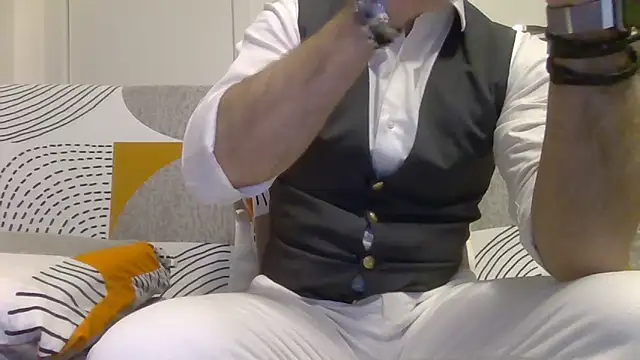 Eroshotlicker online show from March 11, 2026, 9:10 pm