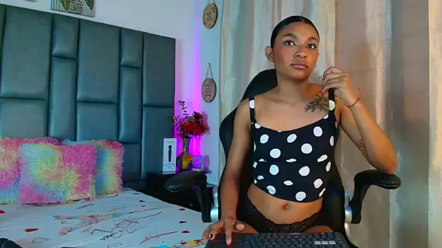 TashaNaughty4u online show from April 13, 2026, 8:14 pm