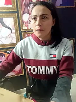 Snapshot of Paige_Turner_ chatting on November 27, 2025, 11:34 am Paige Turner online show from November 27, 2025, 11:34 am