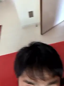 kuggttt online show from April 27, 2026, 3:37 am