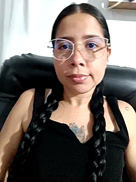 KarelysAC online show from December 1, 2025, 12:48 am