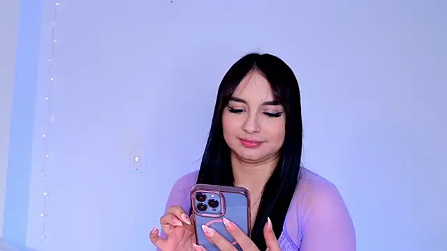 Naughtybunnyy  online show from June 14, 2026, 2:46 am