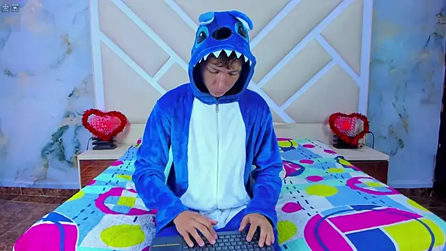 sammysex- online show from November 29, 2025, 6:27 am