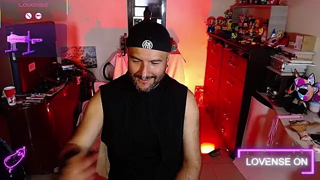 Snapshot of sekteth_remeth chatting on November 26, 2025, 8:21 pm sekteth remeth online show from November 26, 2025, 8:21 pm