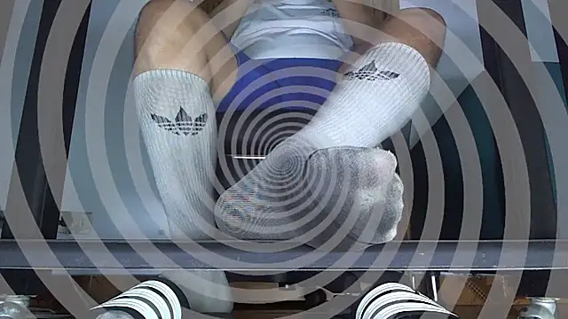 Alphacashmaster777 online show from December 16, 2025, 2:22 pm