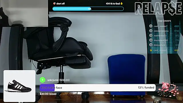 Snapshot of Alphacashmaster777 chatting on February 12, 2026, 7:42 pm Alphacashmaster777 online show from February 12, 2026, 7:42 pm