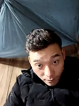 sanu551 online show from January 10, 2026, 5:09 am