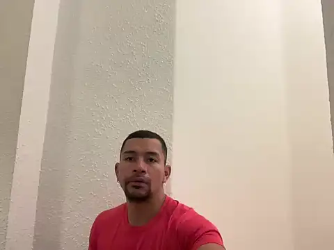 esleider12 online show from December 15, 2025, 11:36 am