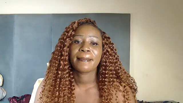 Chocolatebae86 online show from January 16, 2026, 8:13 pm