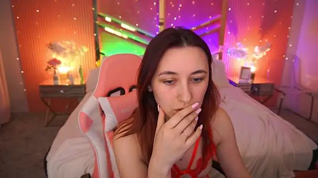 RoxieRay online show from March 2, 2026, 7:21 pm