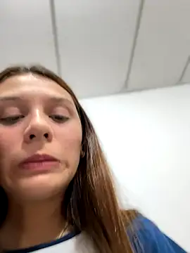 Snapshot of allisonn_parker26 chatting on November 26, 2025, 10:44 pm allisonn parker26 online show from November 26, 2025, 10:44 pm