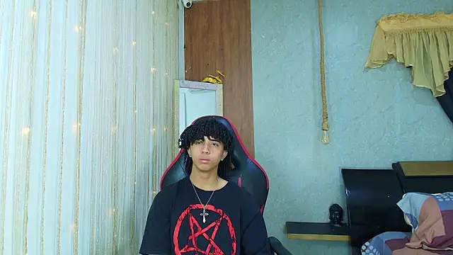 kim curlyy online show from March 9, 2026, 2:10 pm