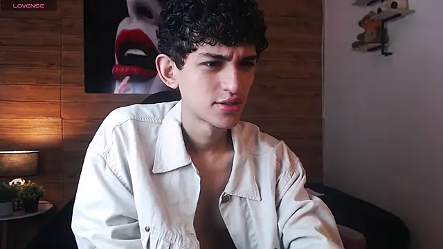 Michaelkoiv online show from April 21, 2026, 12:33 pm